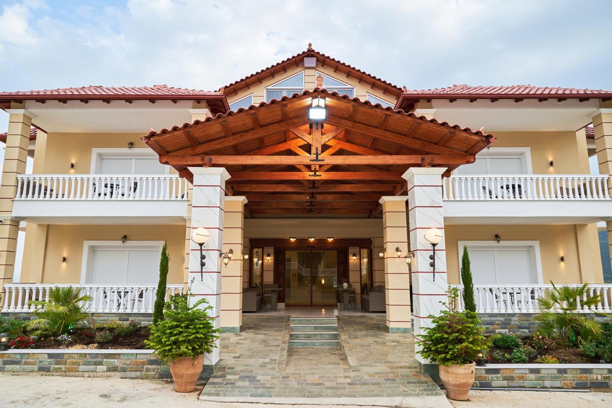 Famissi Suites 1 Kalambaka Exteriér fotografie